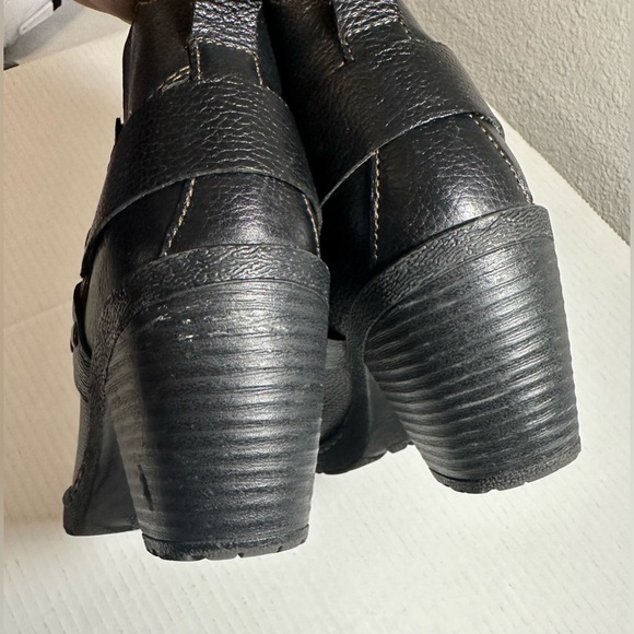 Bølo Women’s Black Leather Ring Harness Block Heel Ankle Boots Y2k Goth Size 8 - Picture 6 of 13